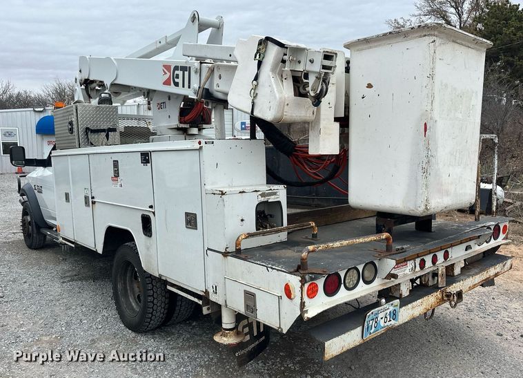 image for item EK0357 2014 Dodge Ram 5500HD bucket truck