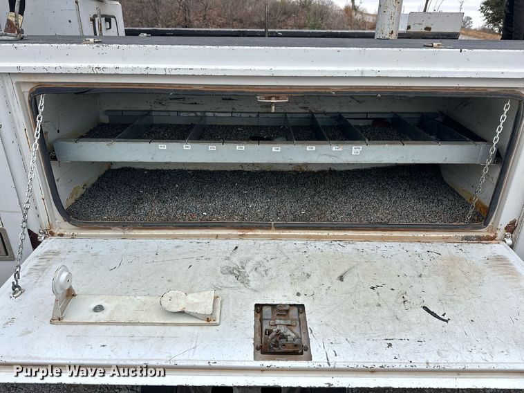 image for item EK0357 2014 Dodge Ram 5500HD bucket truck