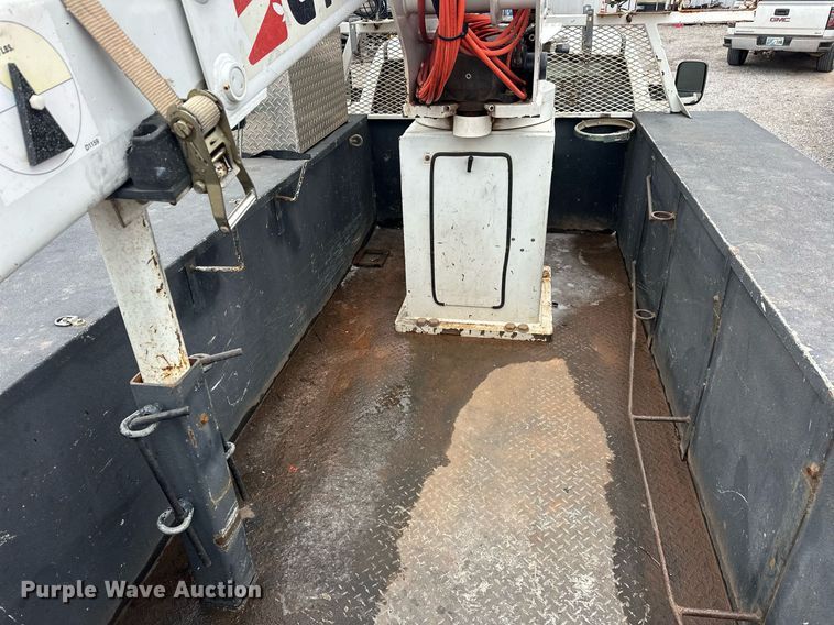 image for item EK0357 2014 Dodge Ram 5500HD bucket truck