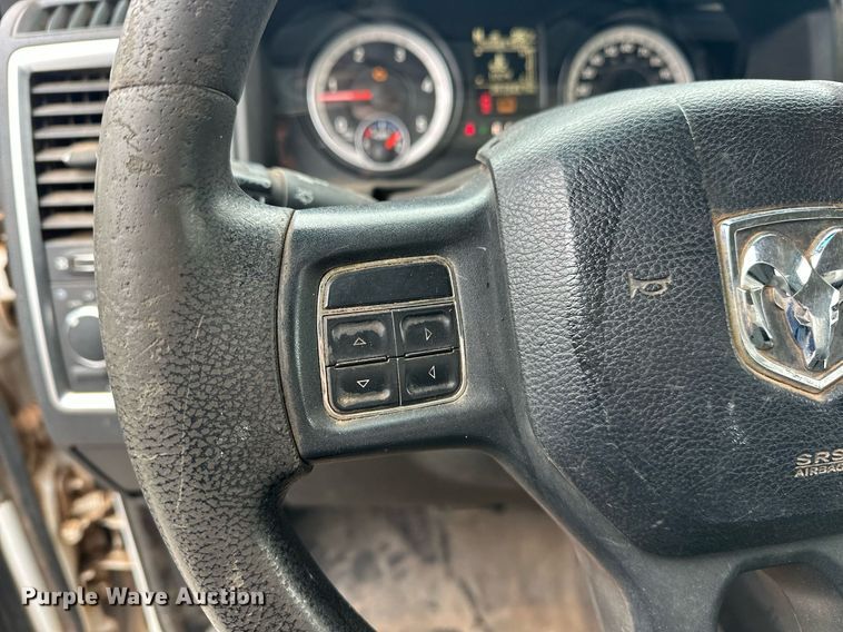 image for item EK0357 2014 Dodge Ram 5500HD bucket truck