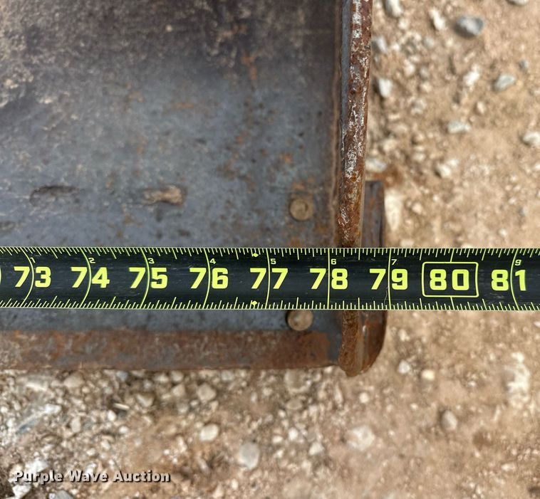 image for item EK0365 2003 Bobcat T300 tracked skid steer loader