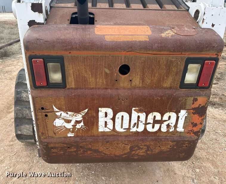 image for item EK0365 2003 Bobcat T300 tracked skid steer loader