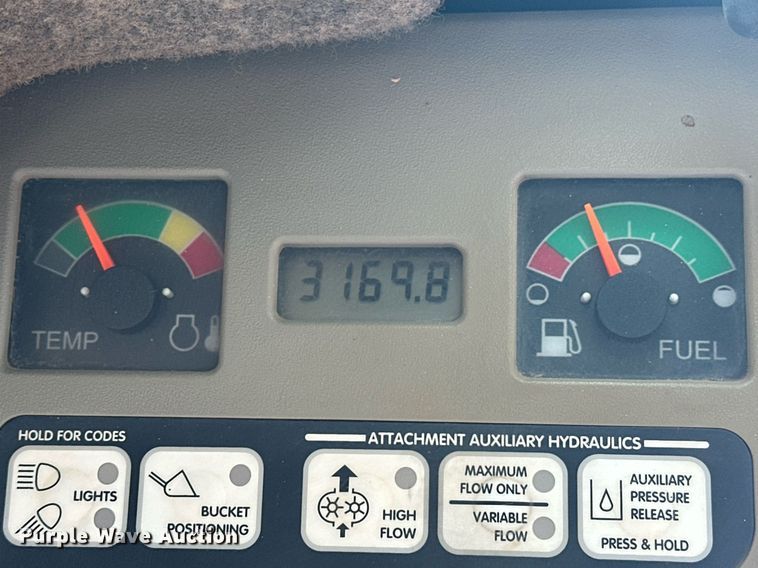 image for item EK0365 2003 Bobcat T300 tracked skid steer loader