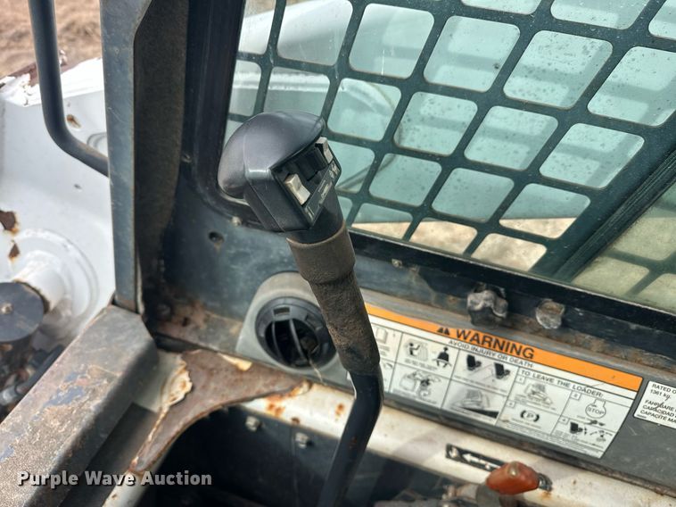 image for item EK0365 2003 Bobcat T300 tracked skid steer loader