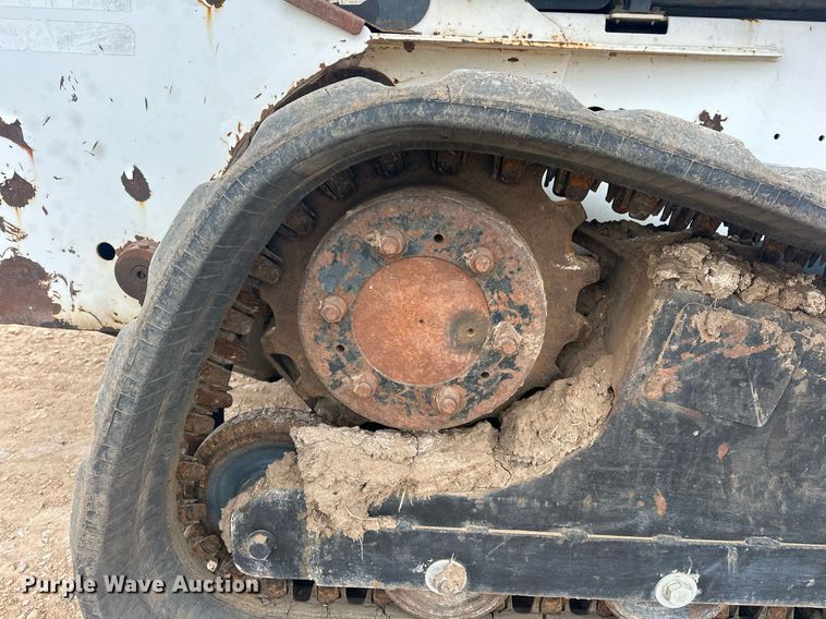 image for item EK0365 2003 Bobcat T300 tracked skid steer loader