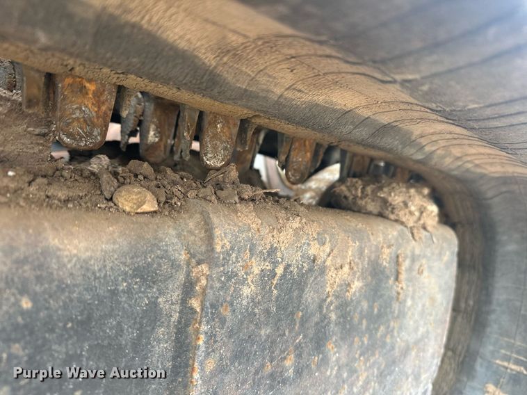 image for item EK0365 2003 Bobcat T300 tracked skid steer loader