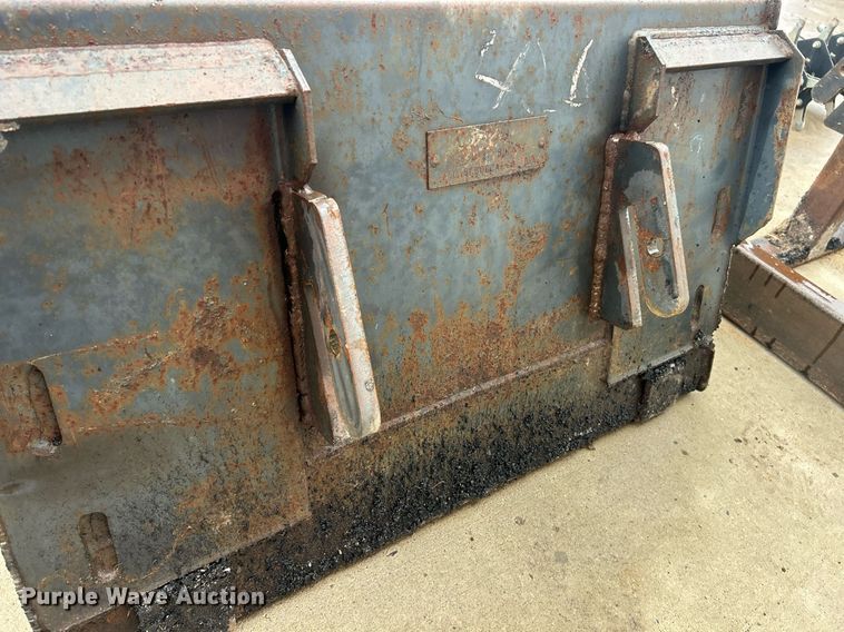 image for item EK2630 1996 Gravely Skidster 200 compact utility loader