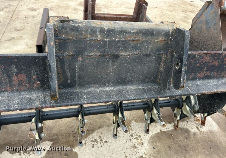 image for item EK2630 1996 Gravely Skidster 200 compact utility loader