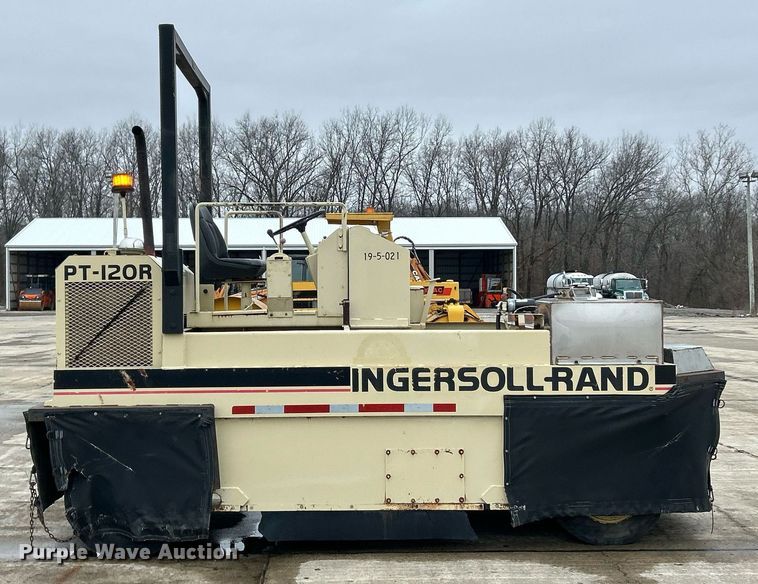 image for item EK2635 Ingersoll Rand PT120R pneumatic roller