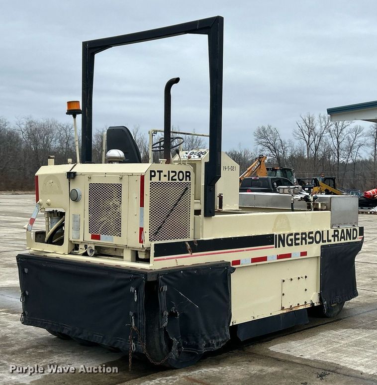 image for item EK2635 Ingersoll Rand PT120R pneumatic roller