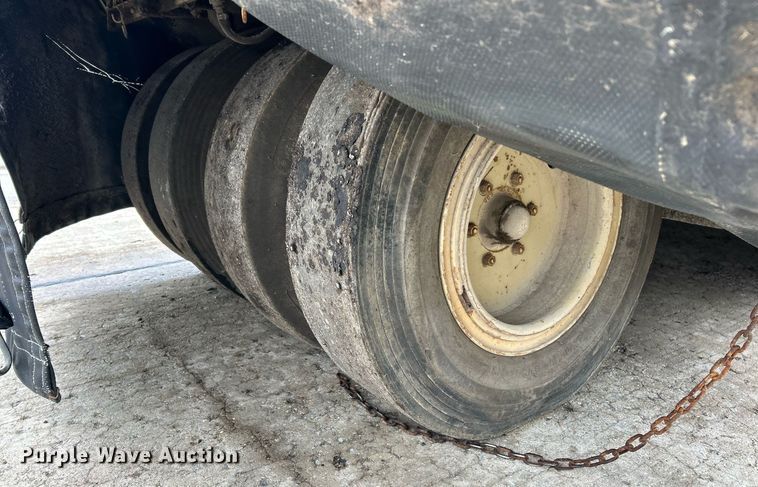 image for item EK2635 Ingersoll Rand PT120R pneumatic roller