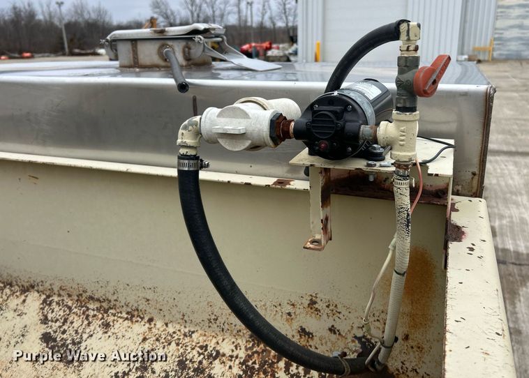 image for item EK2635 Ingersoll Rand PT120R pneumatic roller