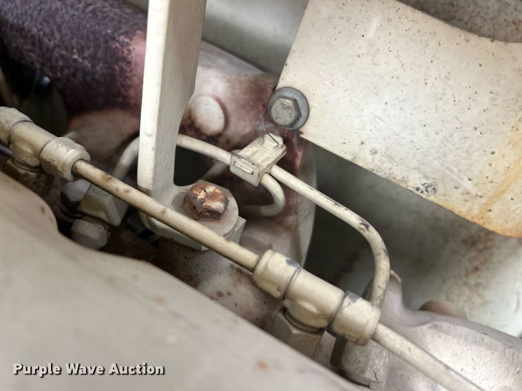 image for item EK2635 Ingersoll Rand PT120R pneumatic roller