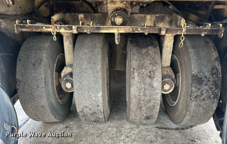 image for item EK2635 Ingersoll Rand PT120R pneumatic roller