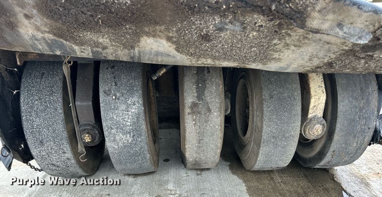 image for item EK2635 Ingersoll Rand PT120R pneumatic roller