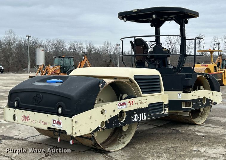 image for item EK2636 2007 Ingersoll Rand DD118HF double drum vibratory roller