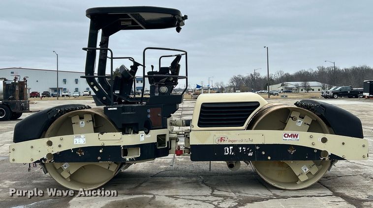 image for item EK2636 2007 Ingersoll Rand DD118HF double drum vibratory roller
