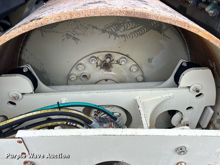 image for item EK2636 2007 Ingersoll Rand DD118HF double drum vibratory roller