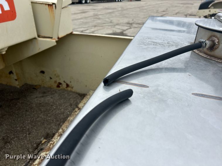 image for item EK2638 Ingersoll Rand PT120R pneumatic roller