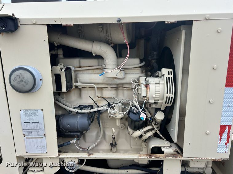 image for item EK2638 Ingersoll Rand PT120R pneumatic roller