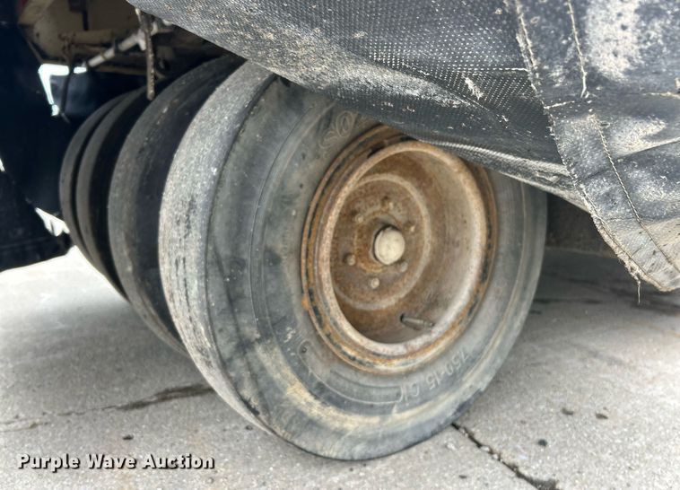 image for item EK2638 Ingersoll Rand PT120R pneumatic roller