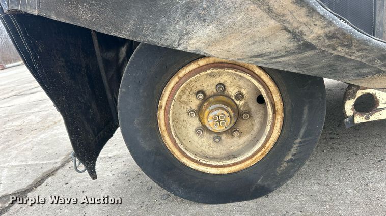 image for item EK2638 Ingersoll Rand PT120R pneumatic roller