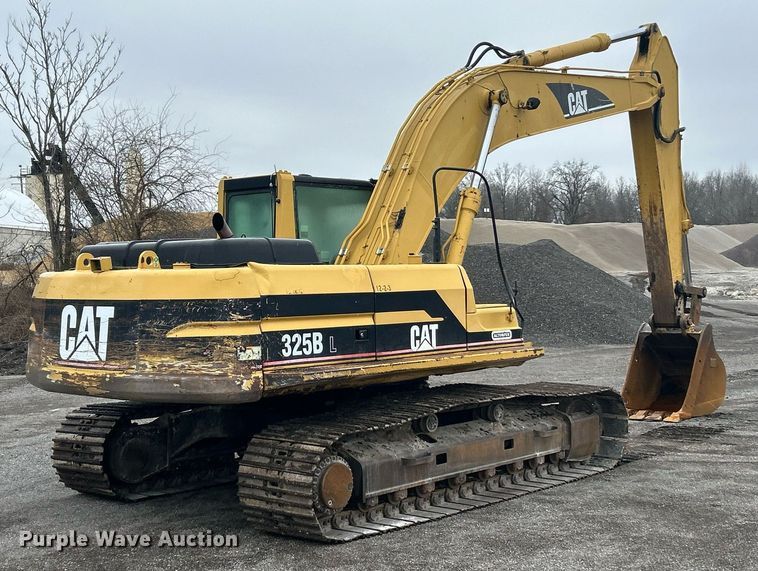 image for item EK2640 2001 Caterpillar 325B L excavator