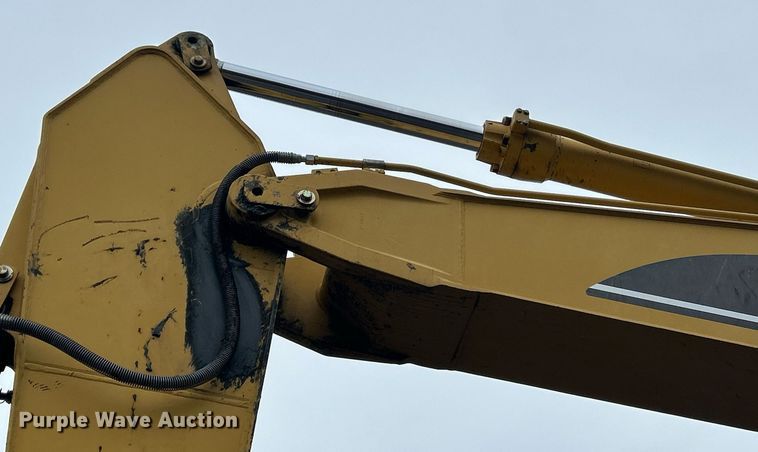 image for item EK2640 2001 Caterpillar 325B L excavator
