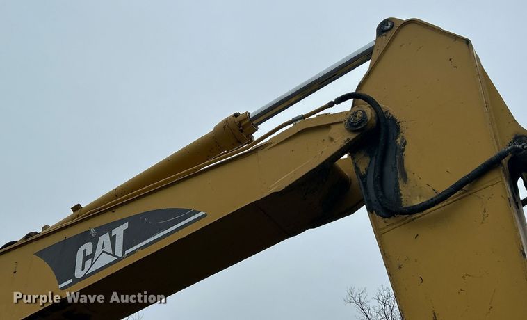 image for item EK2640 2001 Caterpillar 325B L excavator