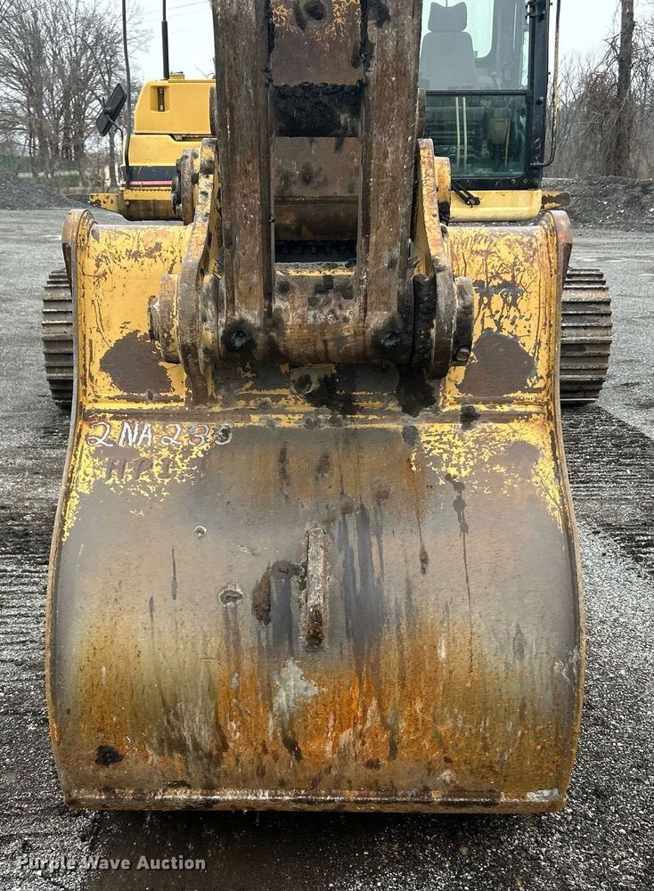 image for item EK2640 2001 Caterpillar 325B L excavator