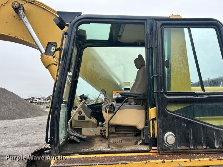 image for item EK2640 2001 Caterpillar 325B L excavator