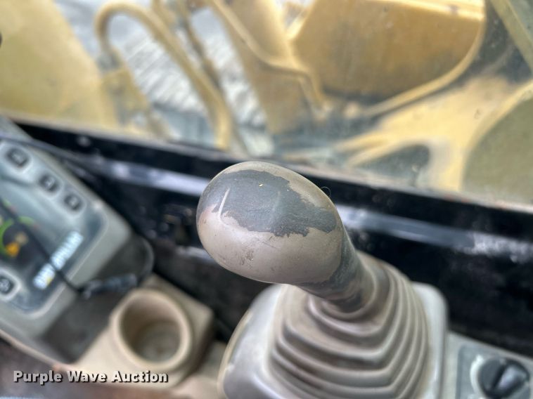 image for item EK2640 2001 Caterpillar 325B L excavator