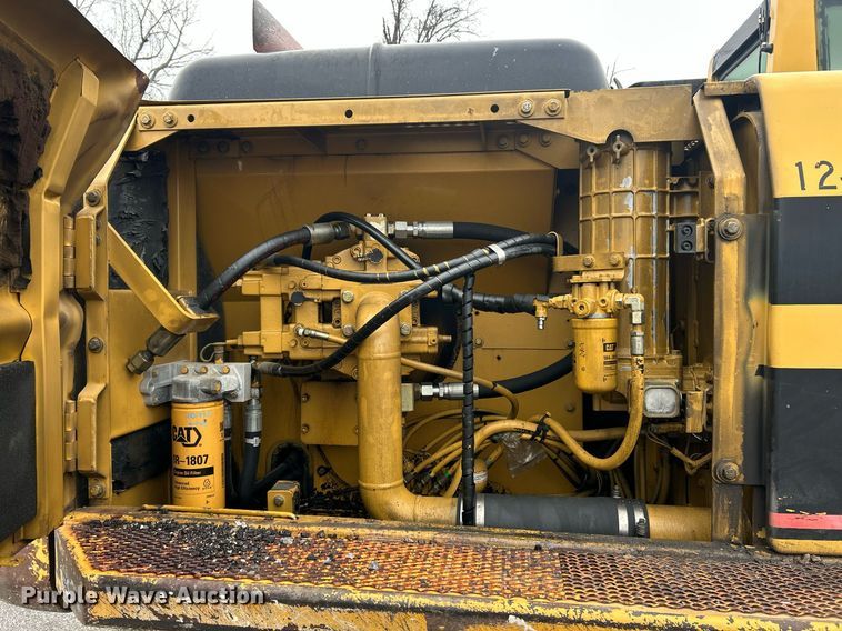 image for item EK2640 2001 Caterpillar 325B L excavator