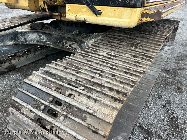 image for item EK2640 2001 Caterpillar 325B L excavator