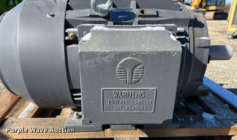 image for item EK2647 Techtopind Motors GR3-CI-TF-326T-4-BR-D-50 electric motor