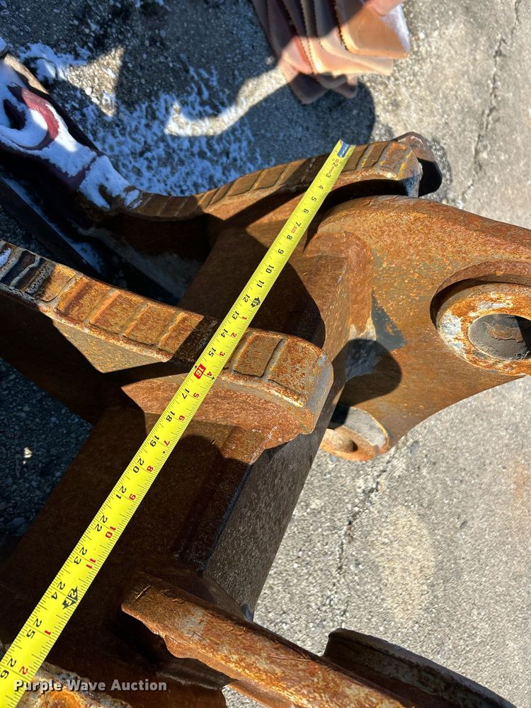 image for item EK2649 LEA ripper