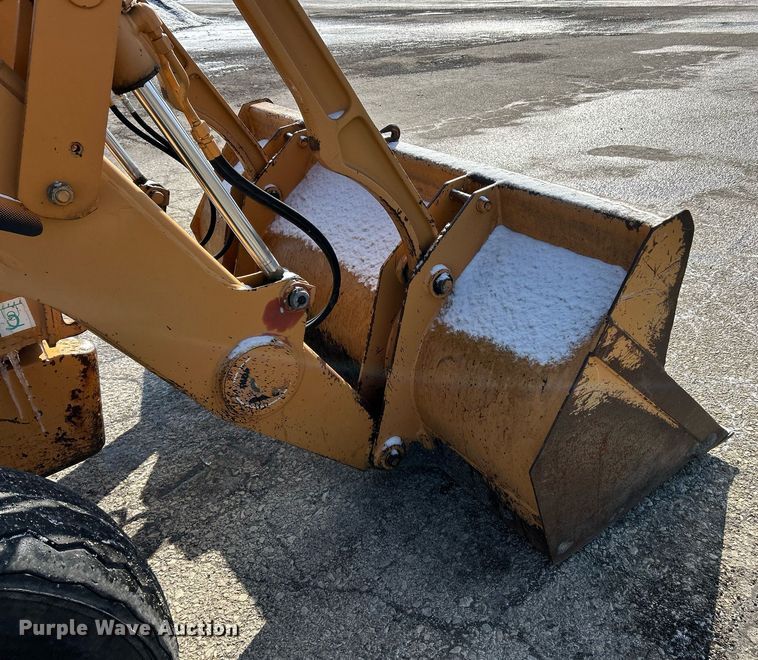 image for item EK2651 2001 Case 580 Super M backhoe