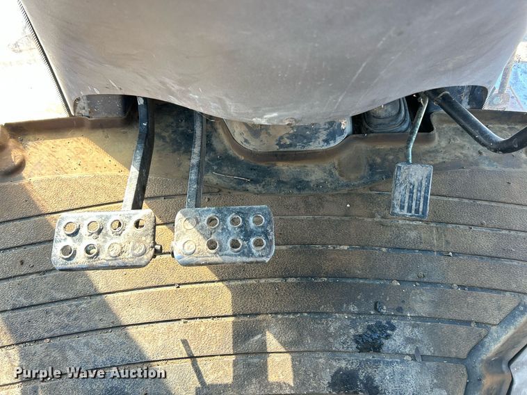 image for item EK2651 2001 Case 580 Super M backhoe