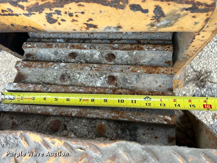 image for item EK2652 1994 CMI TR-225B trimmer