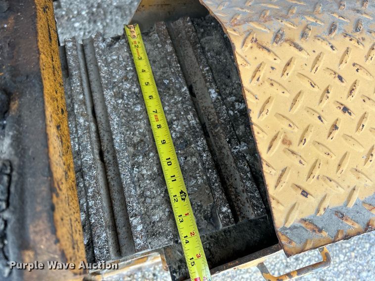 image for item EK2652 1994 CMI TR-225B trimmer