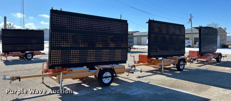image for item EK2653 (3) American Signal message board trailers