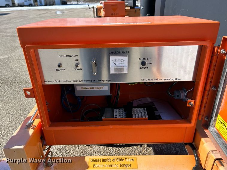 image for item EK2653 (3) American Signal message board trailers