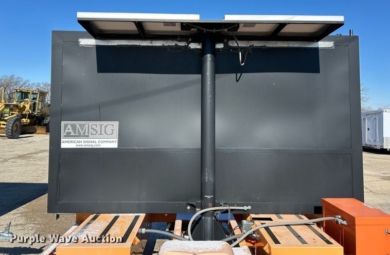 image for item EK2653 (3) American Signal message board trailers