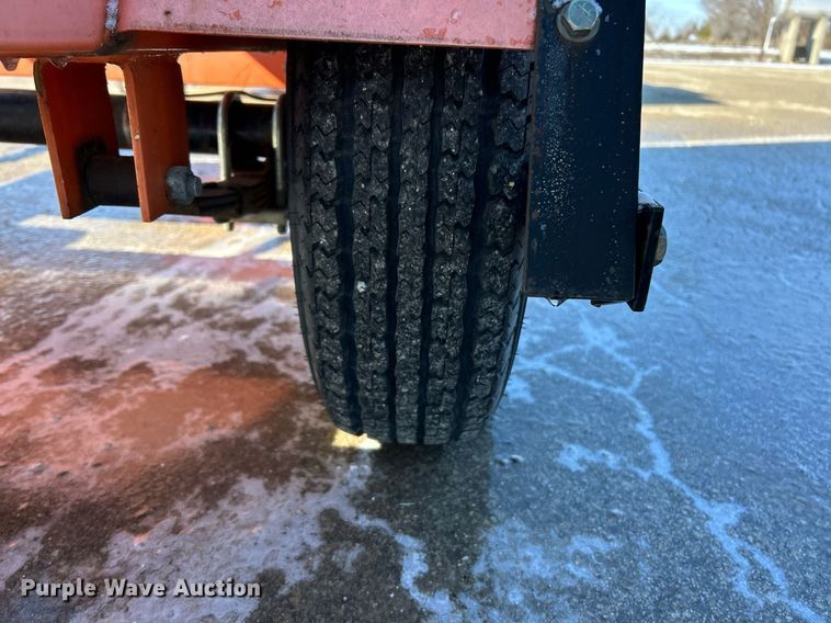 image for item EK2654 (2) American Signal message board trailers