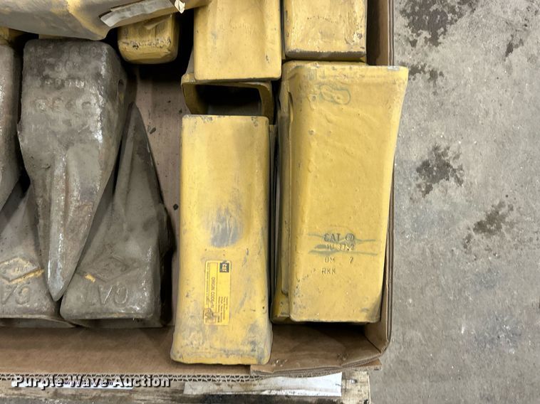 image for item EK2658 Excavator bucket teeth 