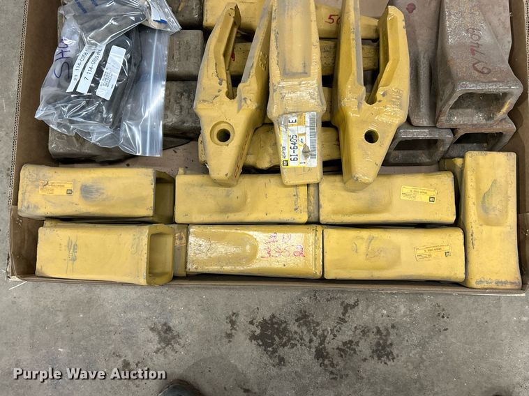 image for item EK2658 Excavator bucket teeth 