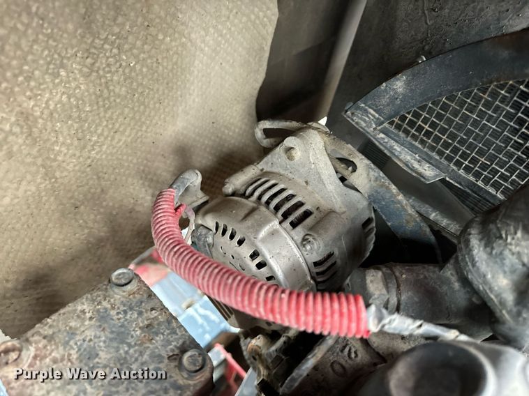 image for item EN5107 2004 Moffett M5500 W 4W forklift