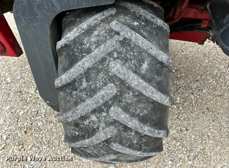 image for item EN5107 2004 Moffett M5500 W 4W forklift