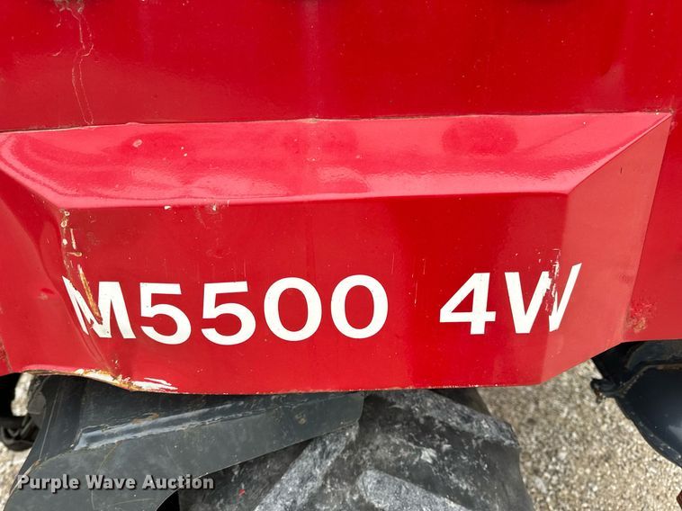 image for item EN5107 2004 Moffett M5500 W 4W forklift