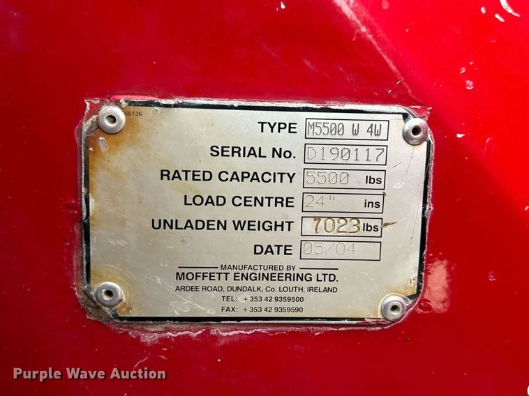 image for item EN5107 2004 Moffett M5500 W 4W forklift